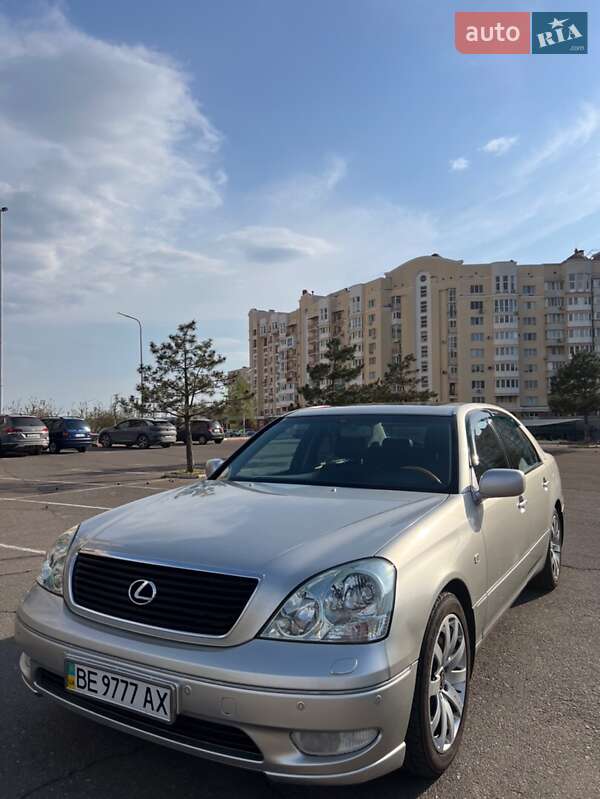 Lexus Ls (2002)