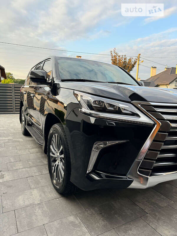 Lexus Lx 450d (2019)