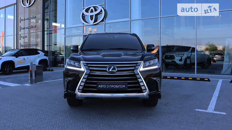 Lexus Lx 450d (2019)