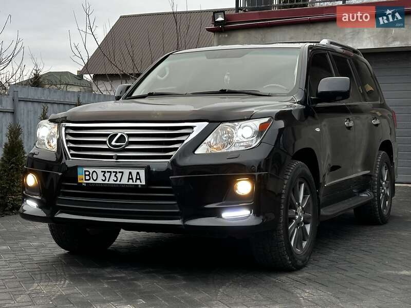 Lexus Lx (2011)