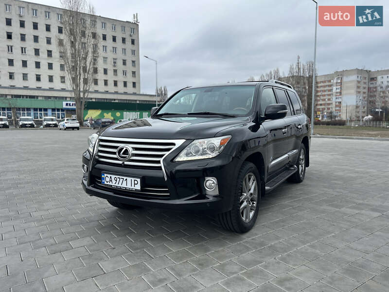 Lexus Lx (2012)