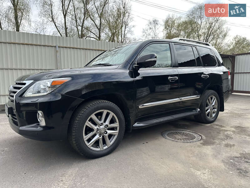 Lexus Lx (2012)