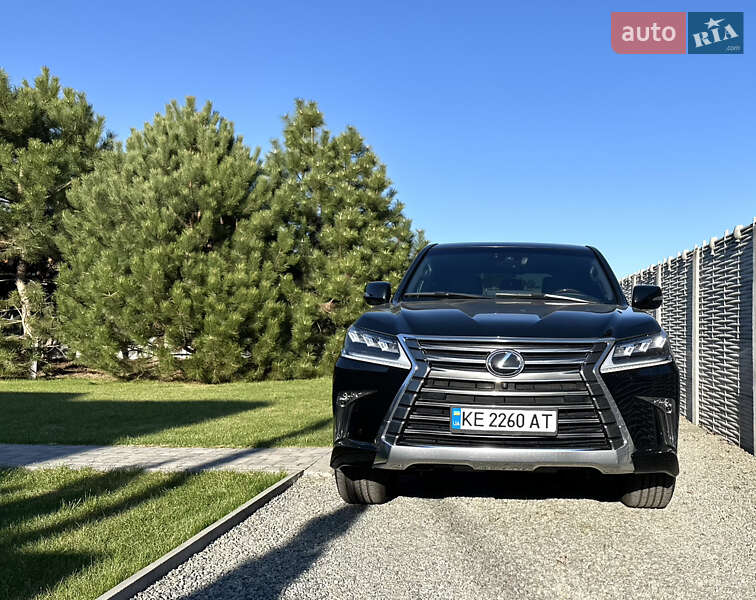 Lexus Lx (2017)