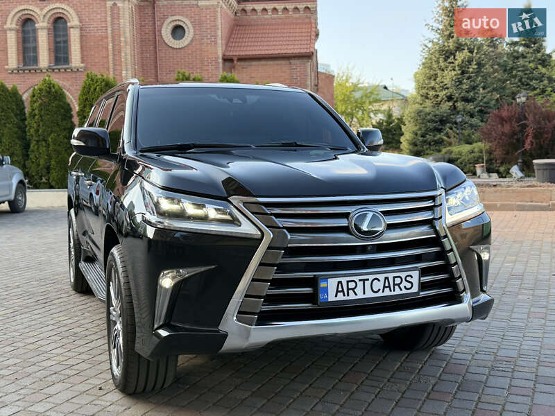 Lexus Lx (2017)
