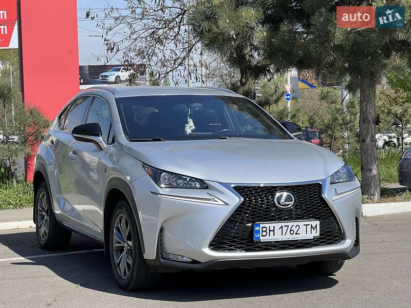 Lexus Nx 200t (2016)