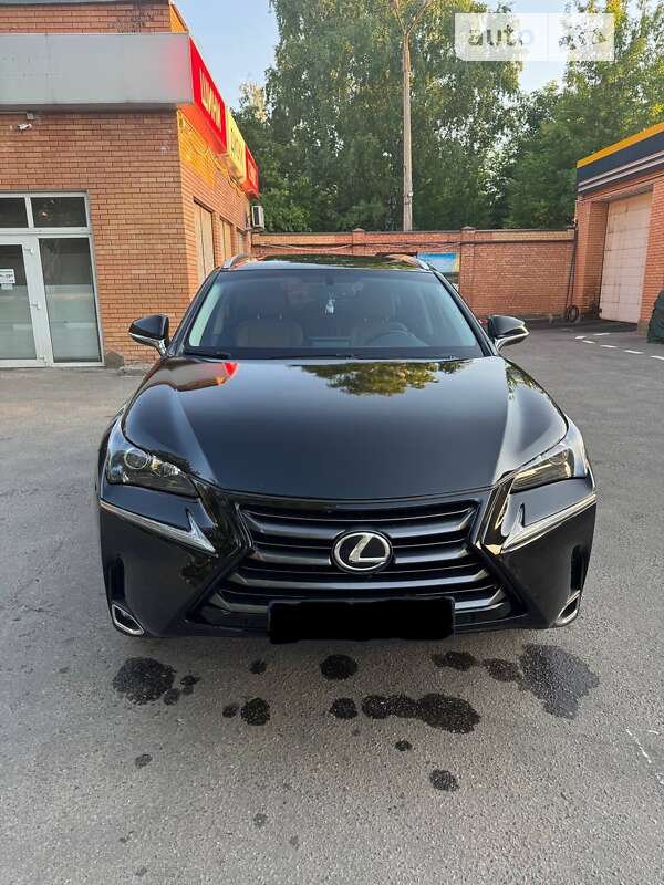 Lexus Nx 200t (2017)