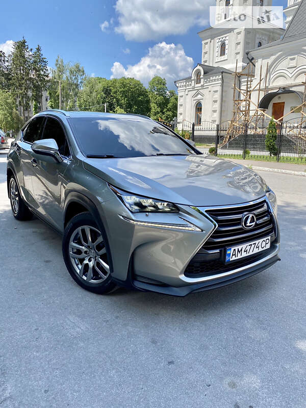 Lexus Nx 200t (2015)