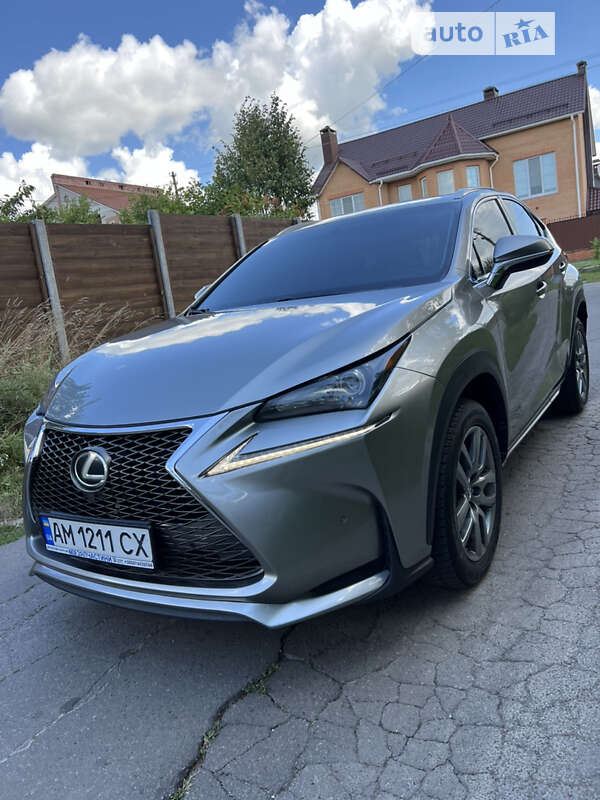 Lexus Nx 200t (2015)