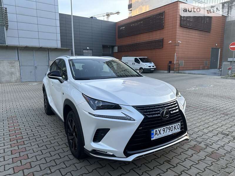 Lexus Nx 200 (2021)
