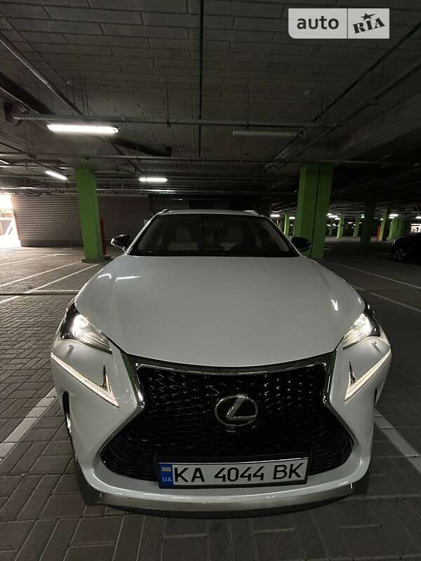 Lexus Nx 300h (2015)