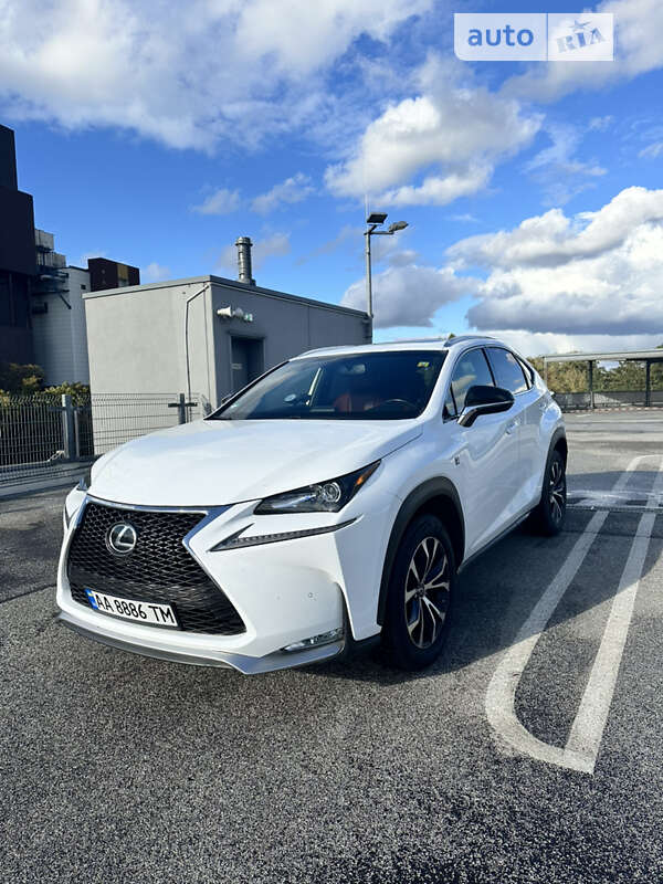 Lexus Nx 200t (2016)