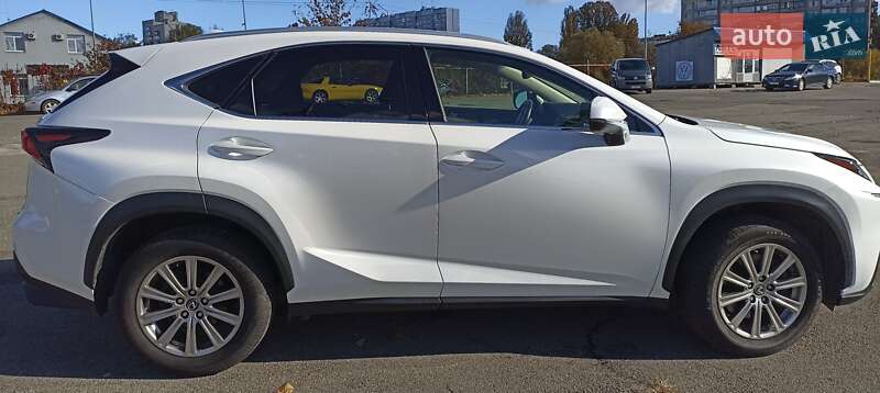 Lexus Nx 300 (2018)