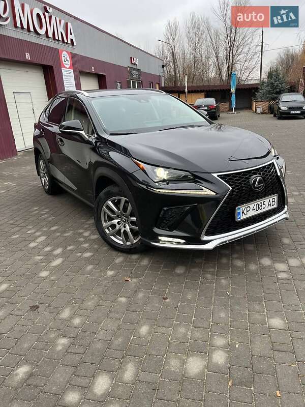Lexus Nx 300 (2020)