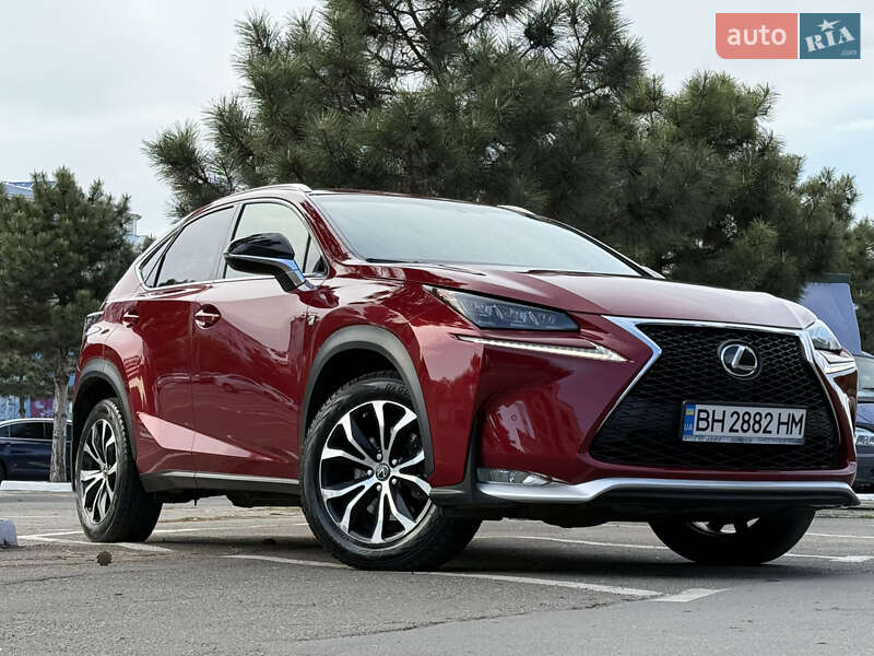 Lexus Nx (2015)