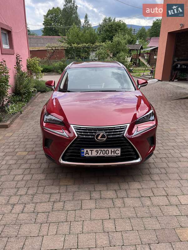 Lexus Nx (2018)