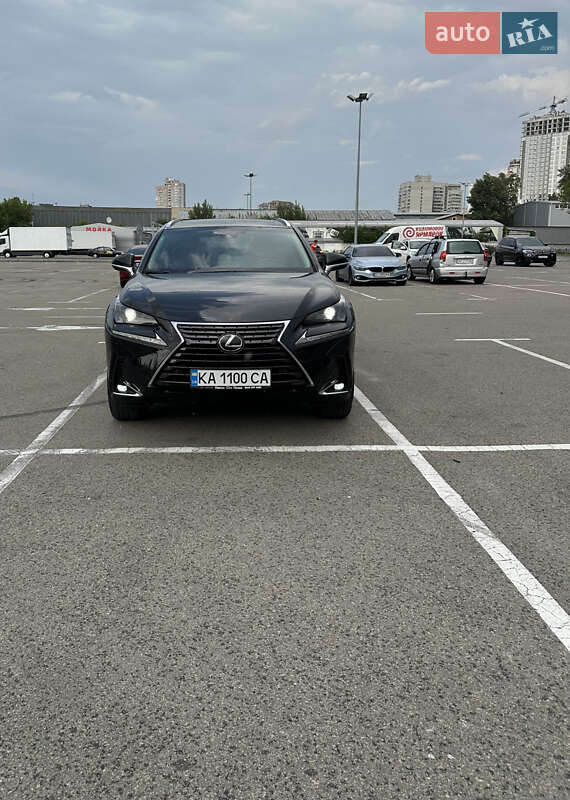 Lexus Nx (2018)