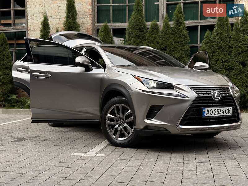 Lexus Nx (2018)