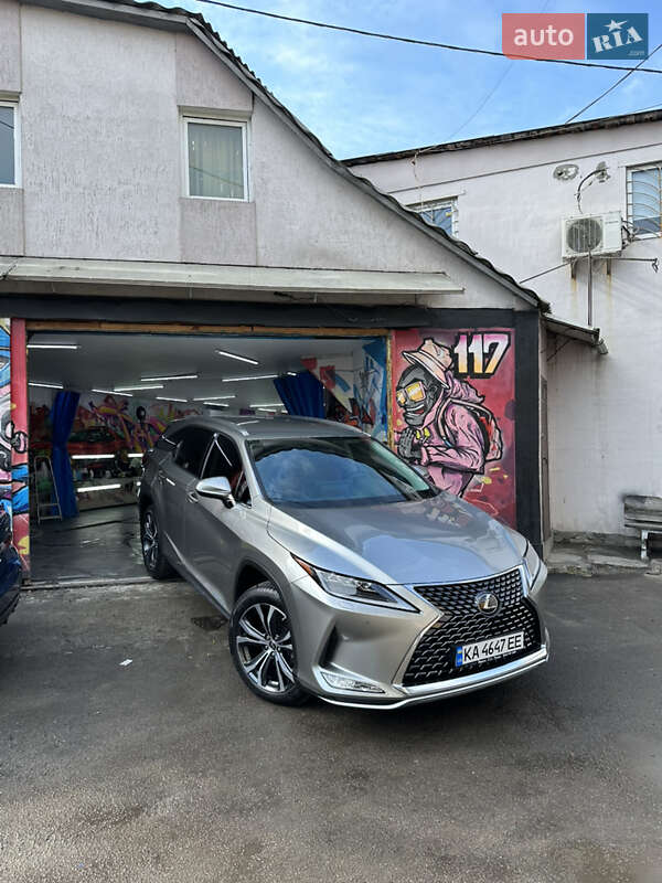Lexus Rx (2021)