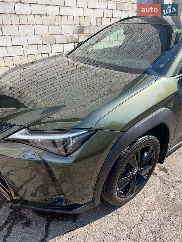 Lexus Ux (2021)
