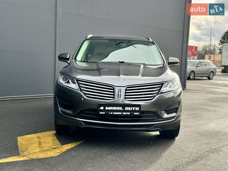 Lincoln Mkc (2017)