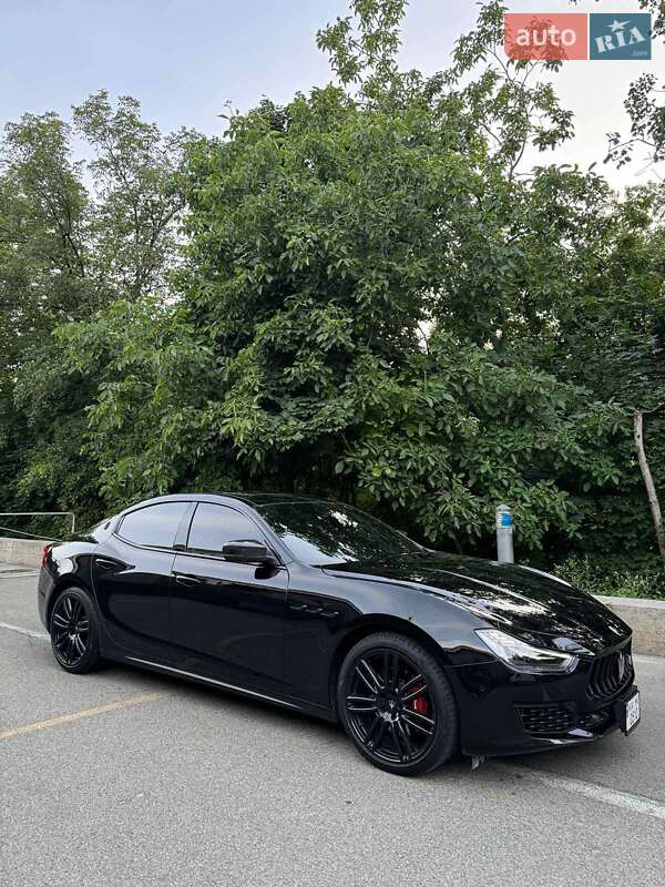 Maserati Ghibli (2017)