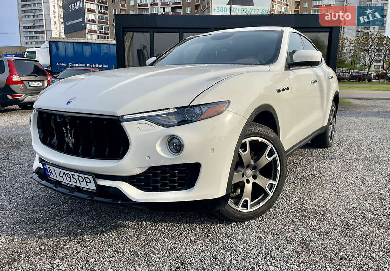 Maserati Levante (2017)