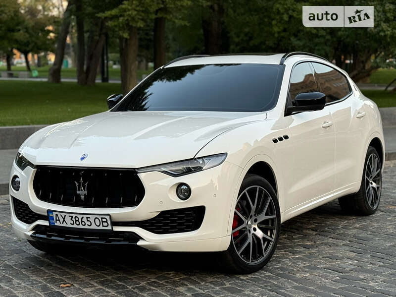 Maserati Levante (2016)
