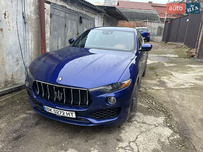 Maserati Levante (2020)