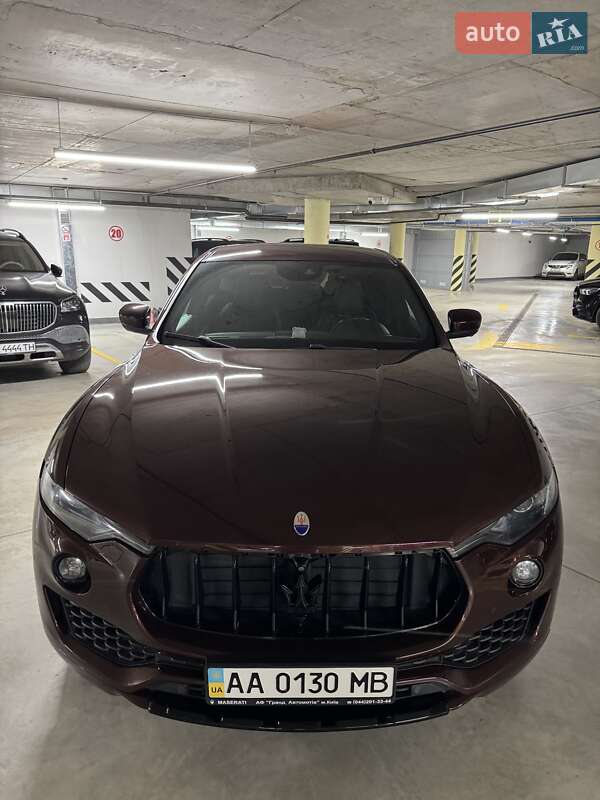 Maserati Levante (2017)