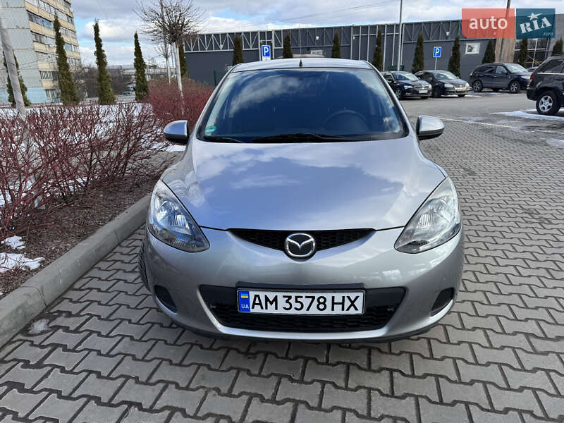 Mazda 2 (2009)