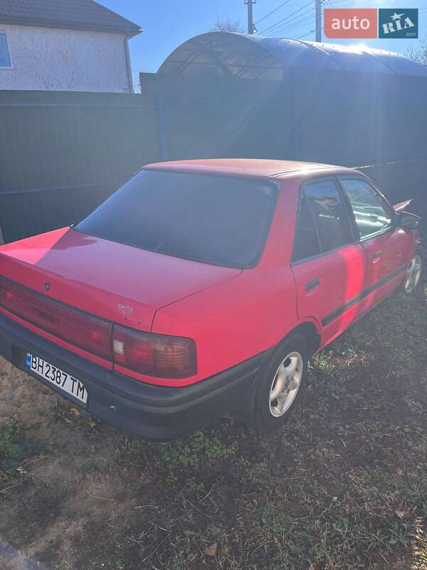 Mazda 323 (1994)