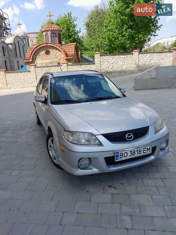 Mazda 323 (2001)