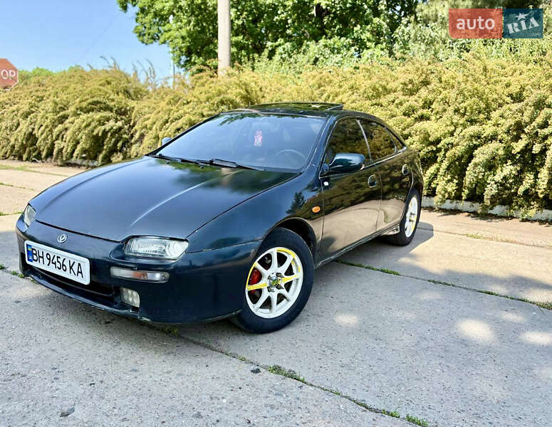 Mazda 323 (1995)