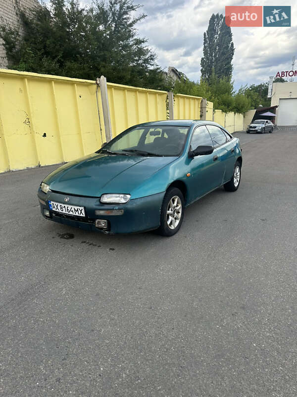Mazda 323 (1994)