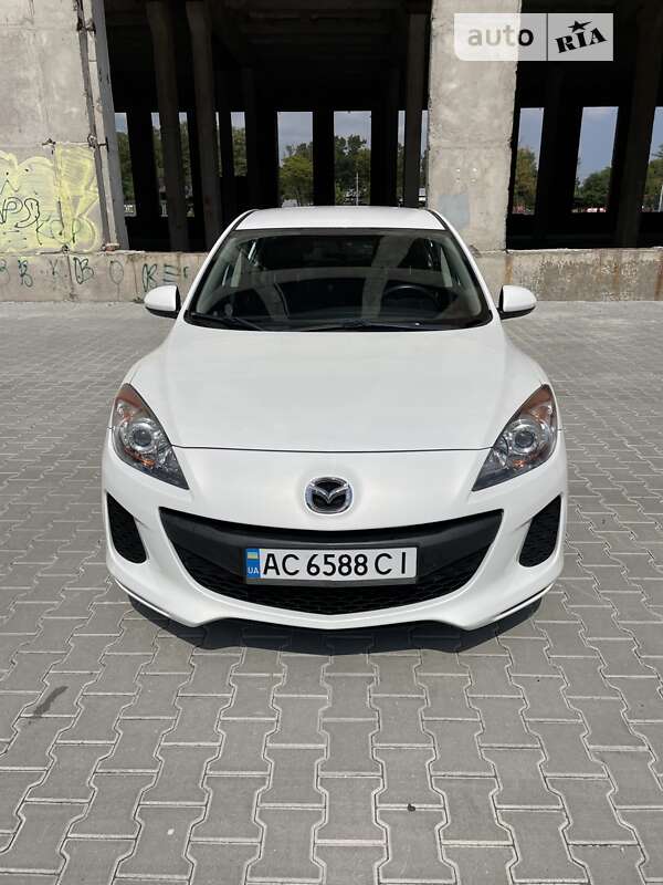 Mazda 3 (2012)