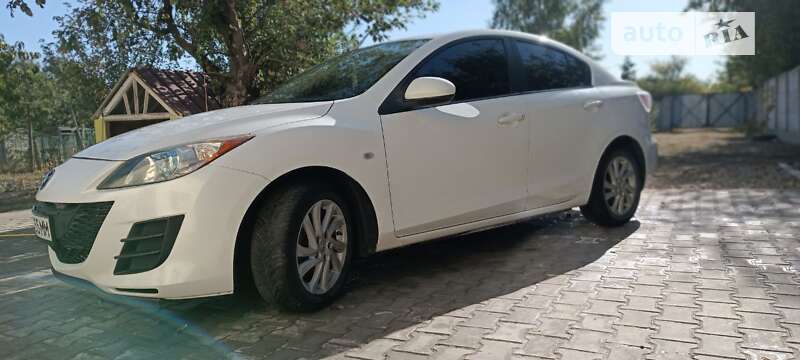 Mazda 3 (2012)