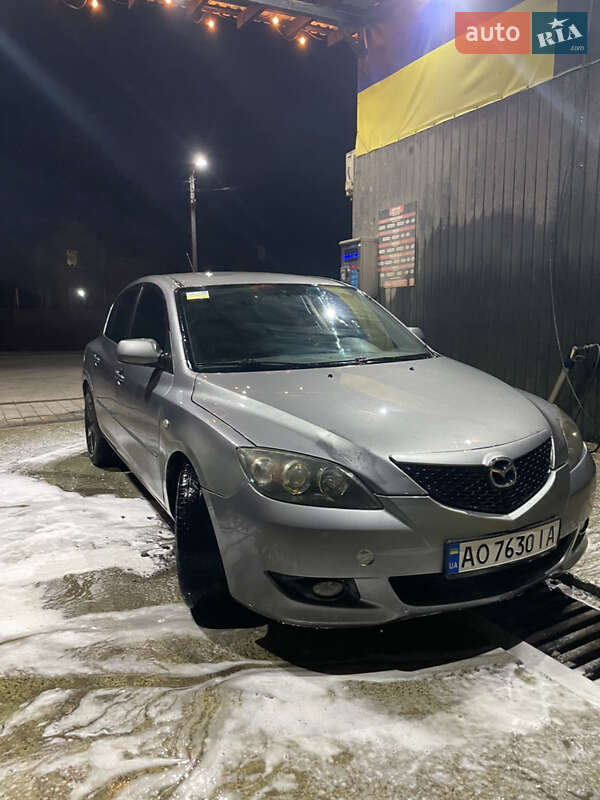 Mazda 3 (2004)