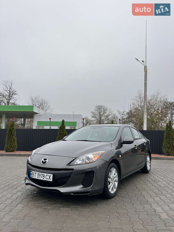 Mazda 3 (2012)