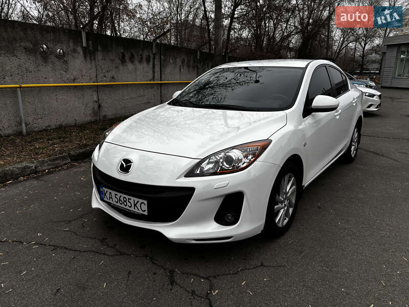 Mazda 3 (2012)