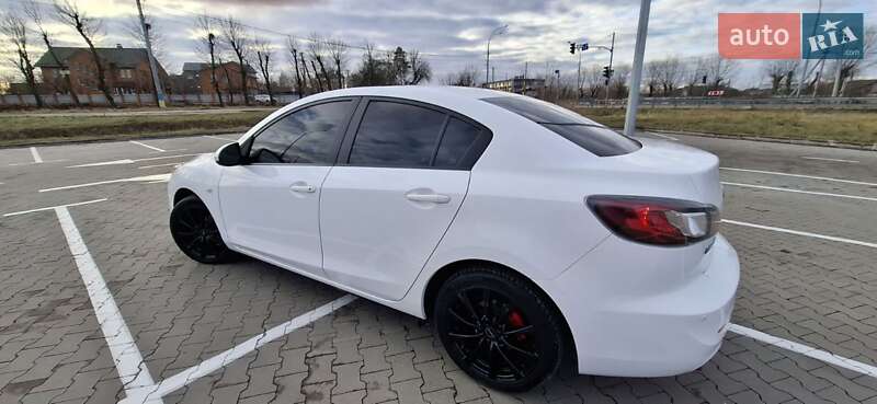 Mazda 3 (2012)