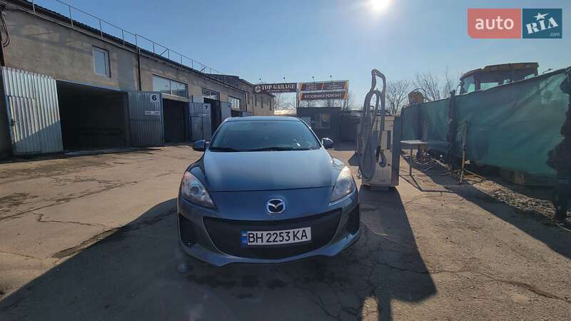 Mazda 3 (2011)