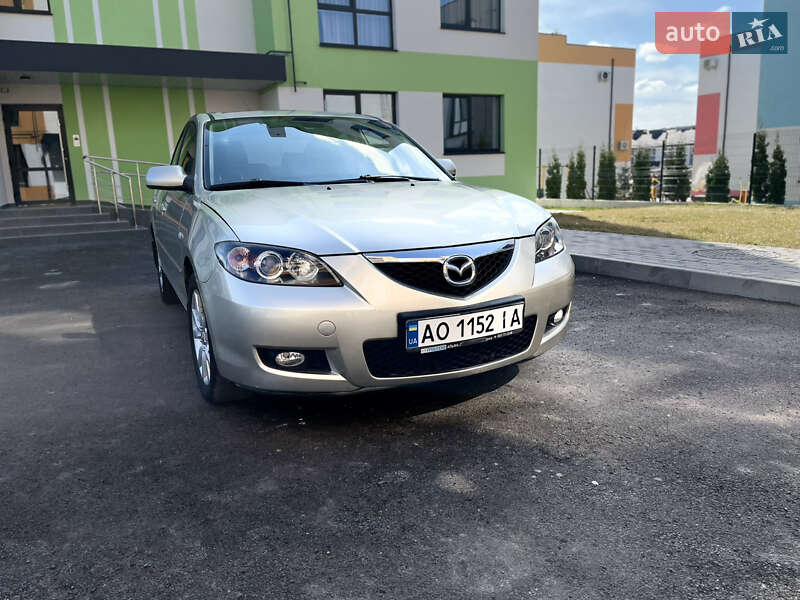 Mazda 3 (2006)