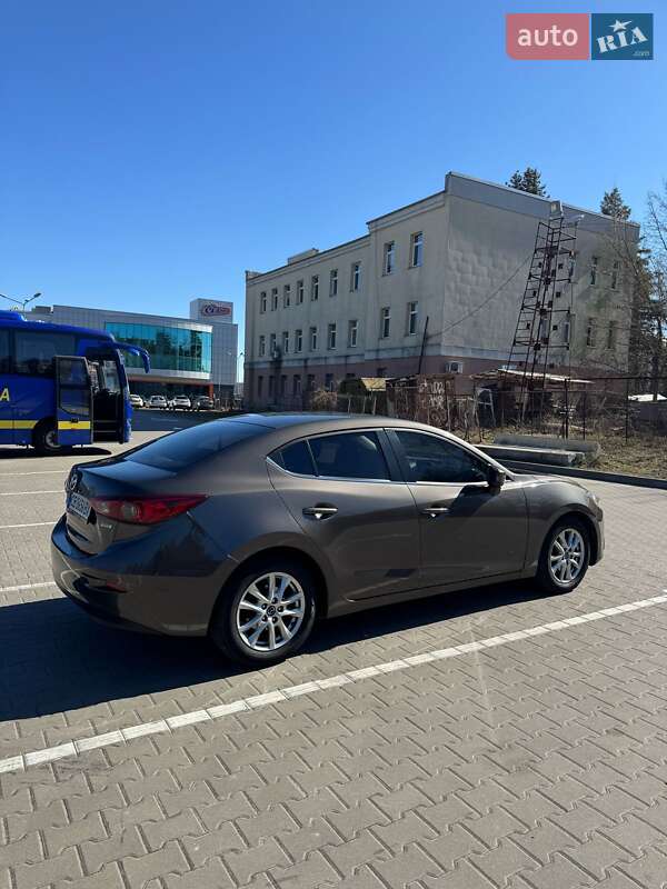 Mazda 3 (2015)