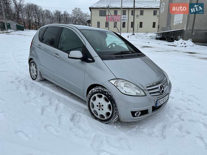 Mercedes-benz A-class (2010)