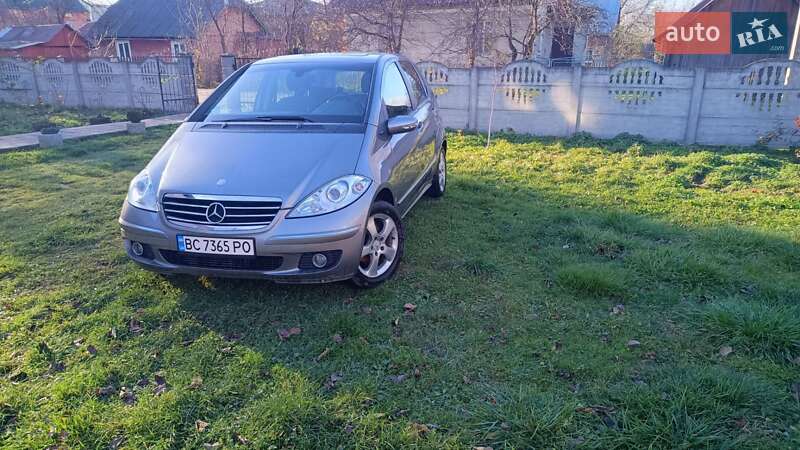 Mercedes-benz A-class (2005)