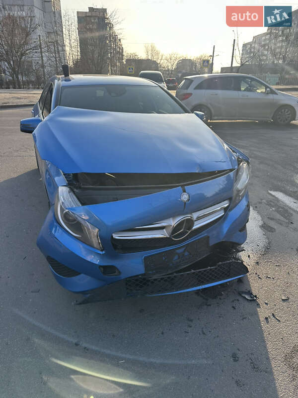 Mercedes-benz A-class (2012)