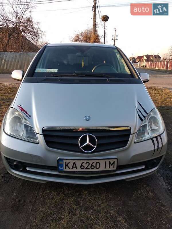 Mercedes-benz A-class (2009)