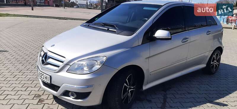 Mercedes-benz B-class (2008)