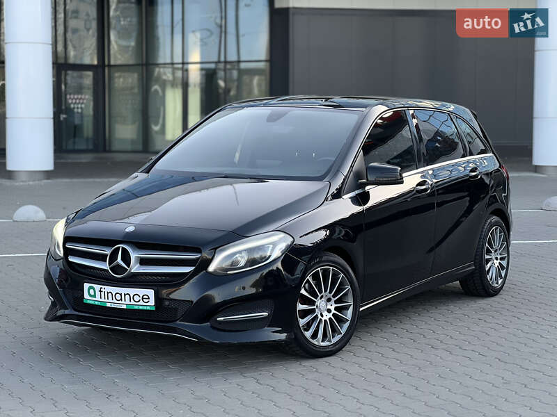 Mercedes-benz B-class (2015)