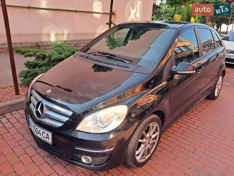 Mercedes-benz B-class (2010)